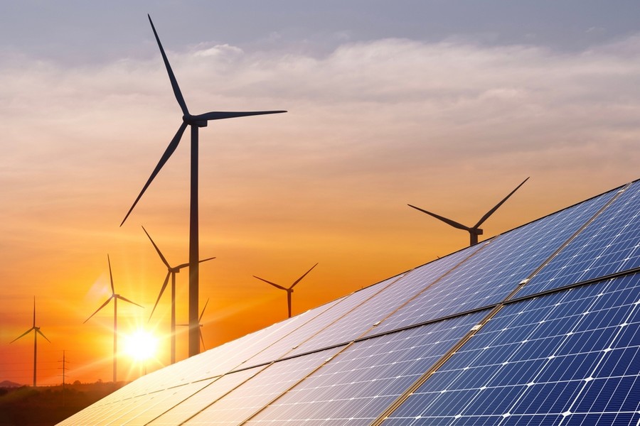 Yenilenebilir enerji rekorla büyüyor