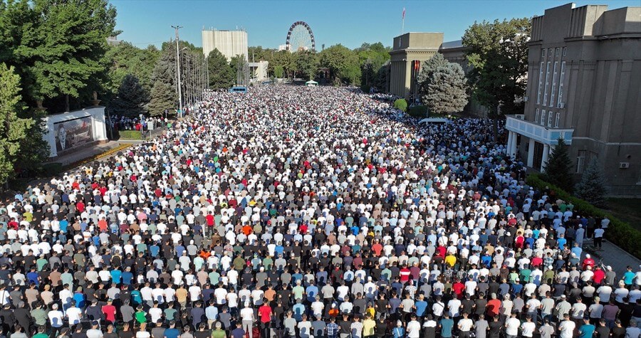 Dünyada Kurban Bayramı Namazı