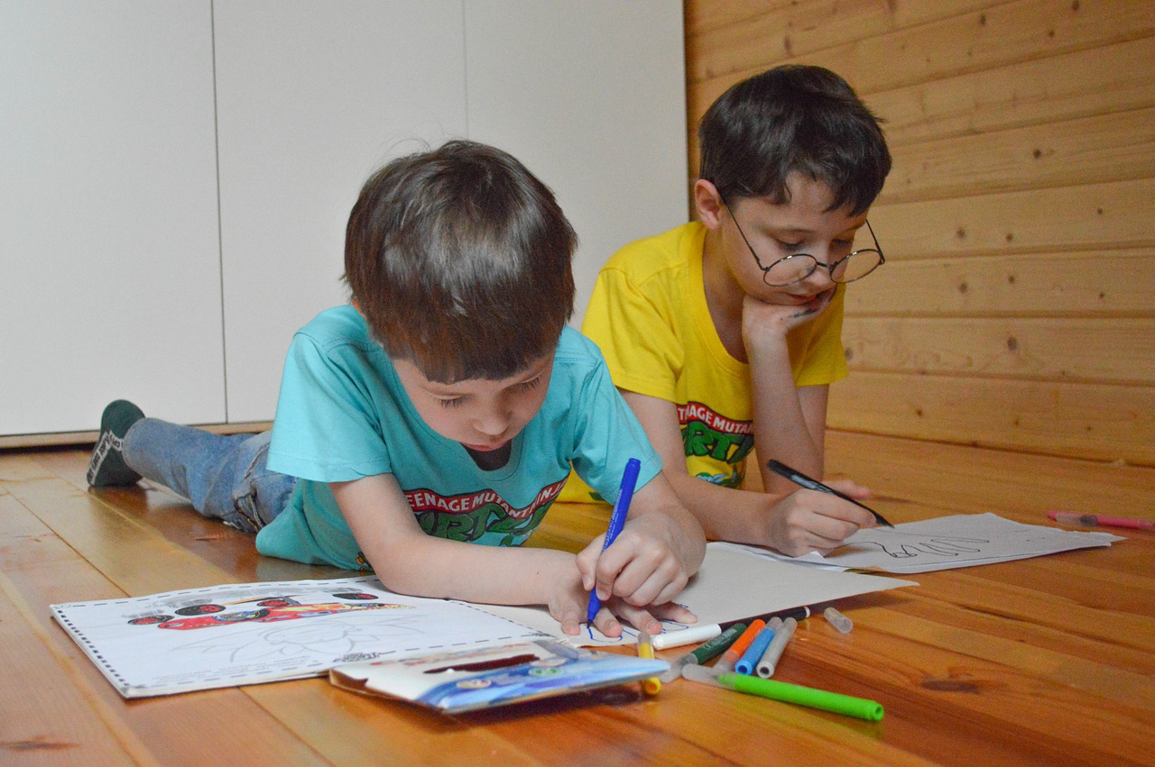 Akran ilişkileri çocuk gelişimi için önemli