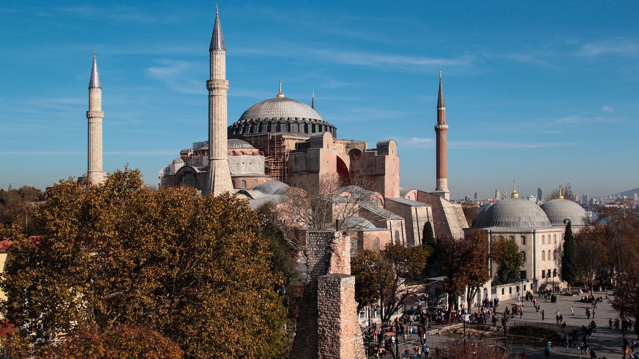 Ayasofya girişleri değiştirildi