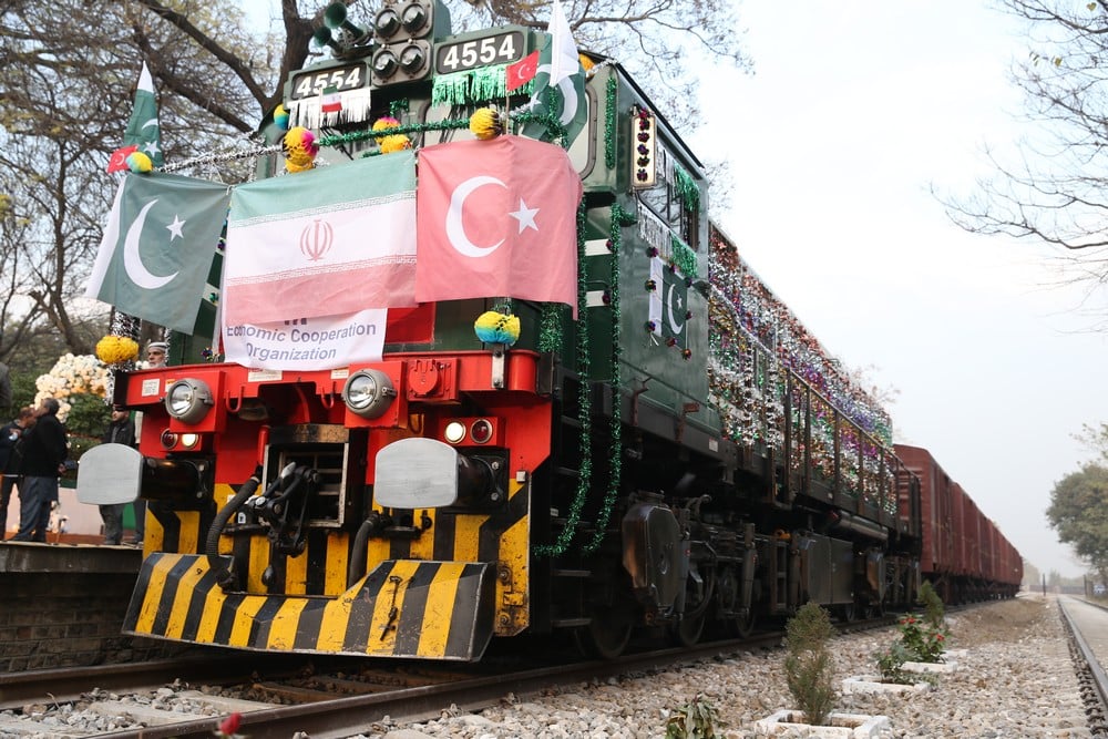 Pakistan ile ticaret ray uyumu ile artırılacak