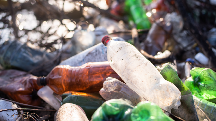 Plastik deryası